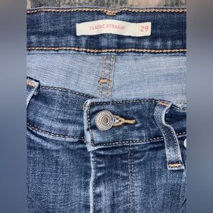 Levi's Classic Women’s Straight Denim Jeans